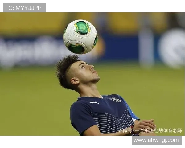 如何撰写一份关于体育足球明星的精彩简报技巧与实例分享